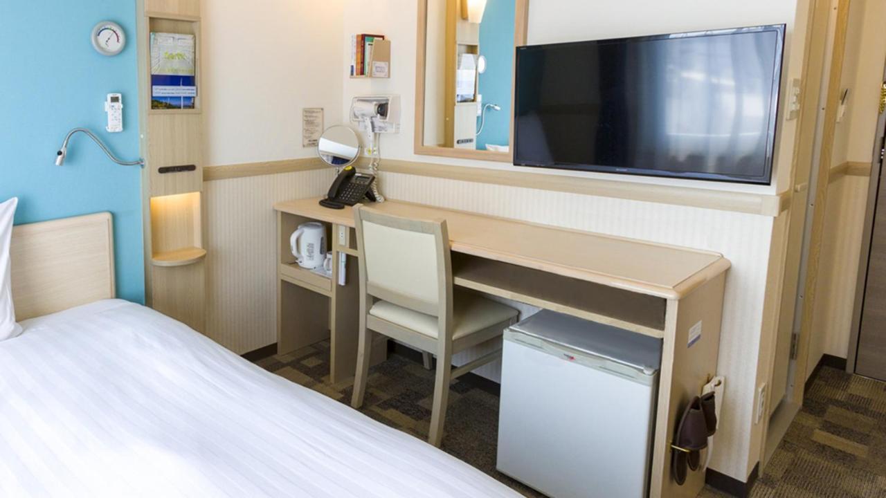 Toyoko Inn Tokyo Akabane-Eki Higashi-Guchi Zewnętrze zdjęcie